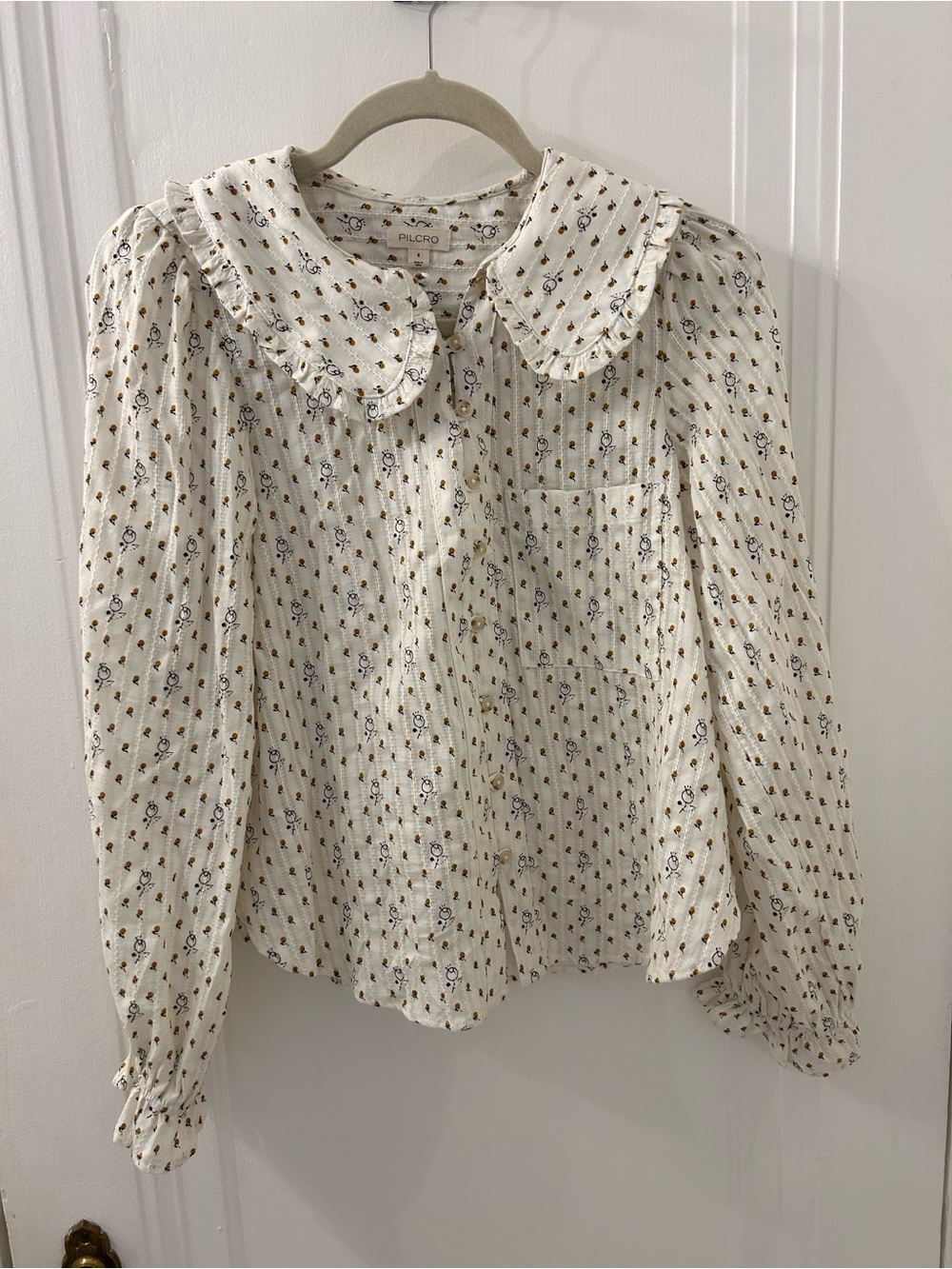 Pilcro Cream Floral Ruffle-Collar Button Front Blouse